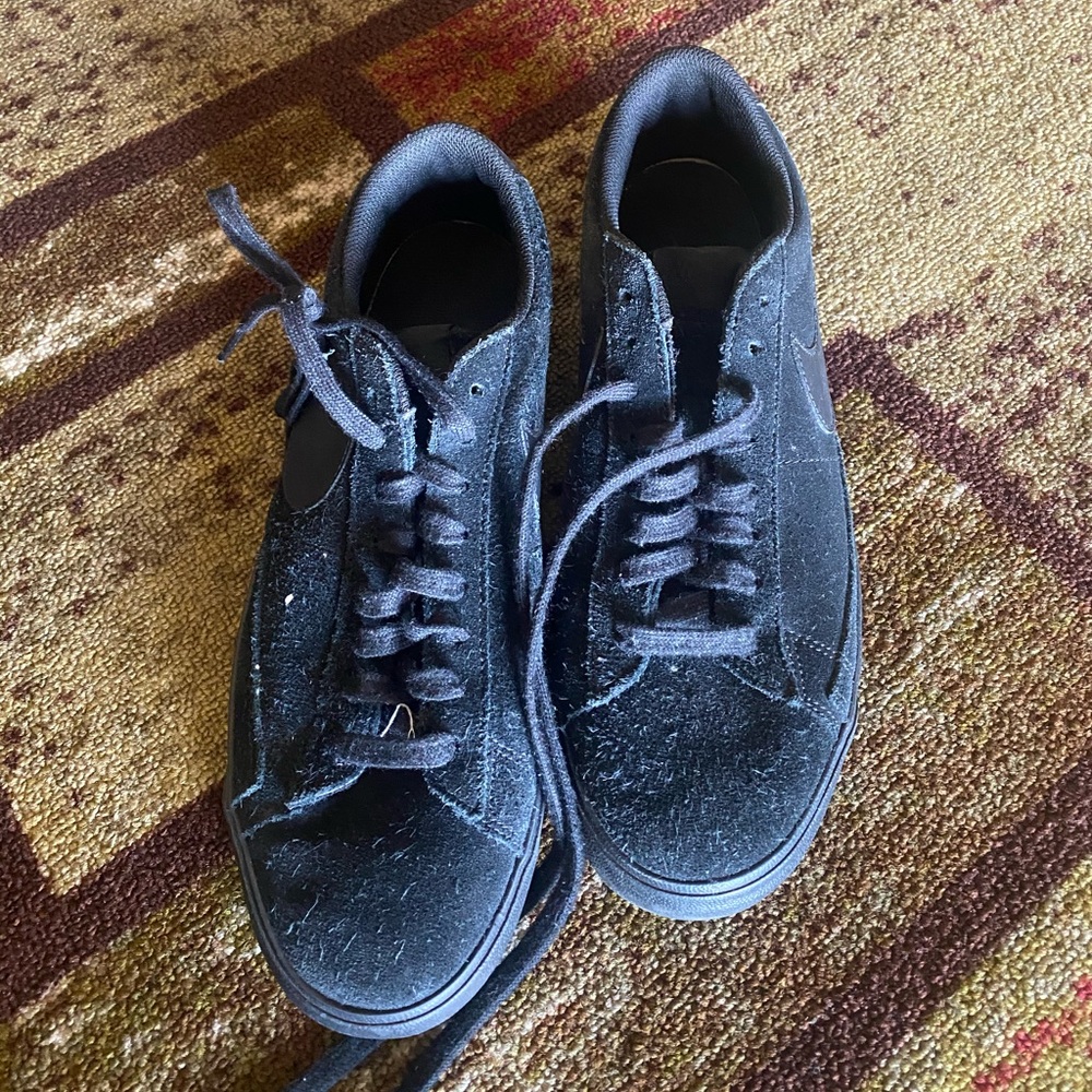 Sz9.5 blazer lows